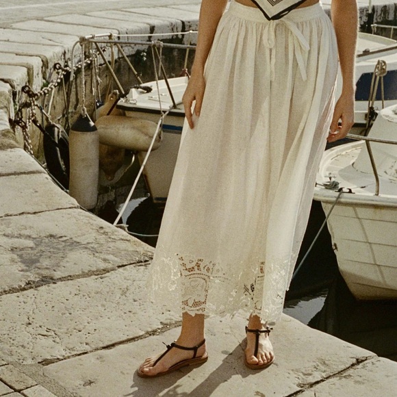 ✨🕊️Authentic Heirloom Gloriane Skirt 🪄By Request✌️💋Not For Sale🥂✨ - Picture 6 of 15